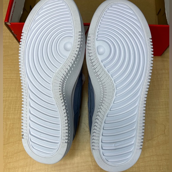 NEW! Nike Court Vision Alta Platform Sneakers - Picture 12 of 13